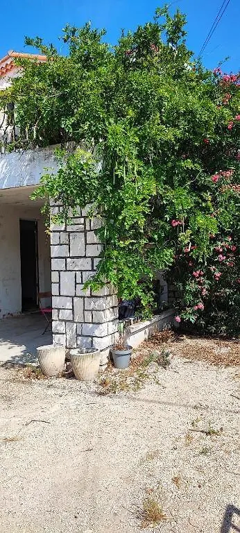 Appartement Chateauneuf Les Martigues 0*, Chateauneuf-les-Martigues